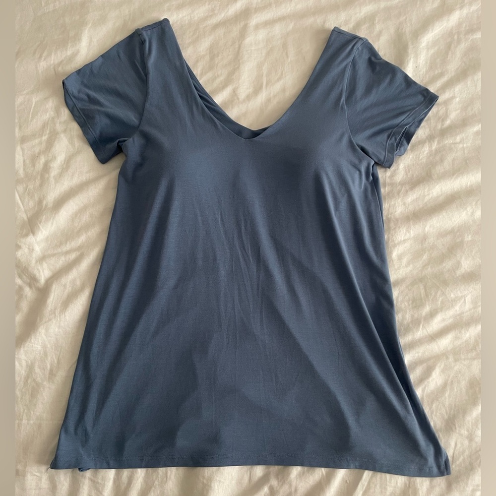 Athleta Slate Blue Built in Bra Short Sleeve Tee